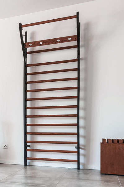wallbars club design